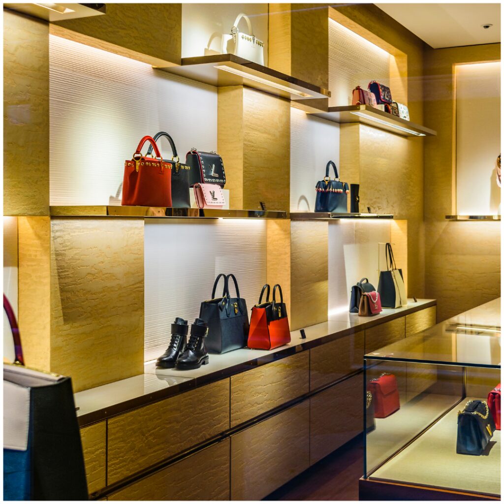 【大阪質屋】 バーバリー(Burberry)の洋服の買取相場とは?バーバリーが人気の理由も紹介!