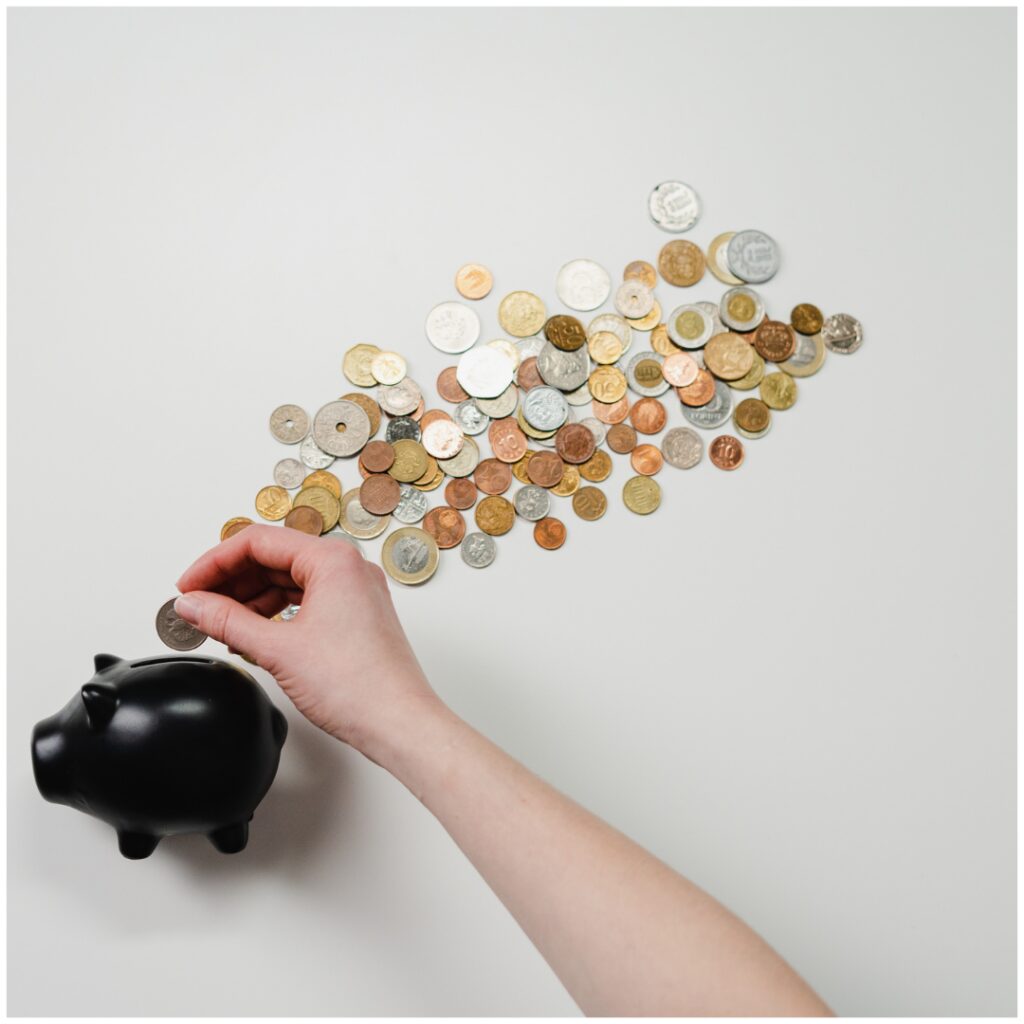 【大阪質屋】フリーランスが審査なしで事業資金調達する方法とは?質入れに高級時計がおすすめなワケも紹介!