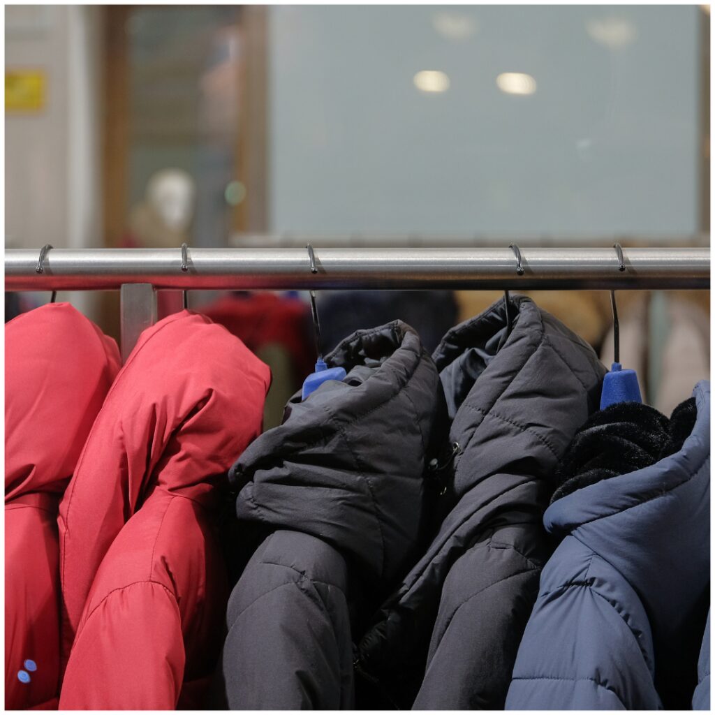 【高額買取】ブランド洋服のカナダグースとモンクレールとは？