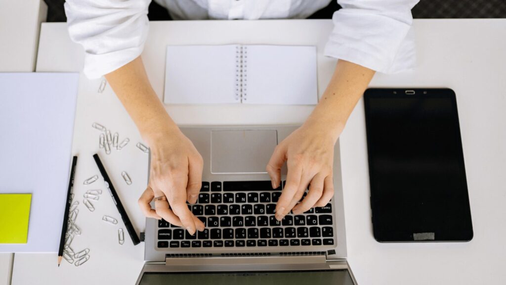 パソコンを売る前のデータ消去・初期化手順