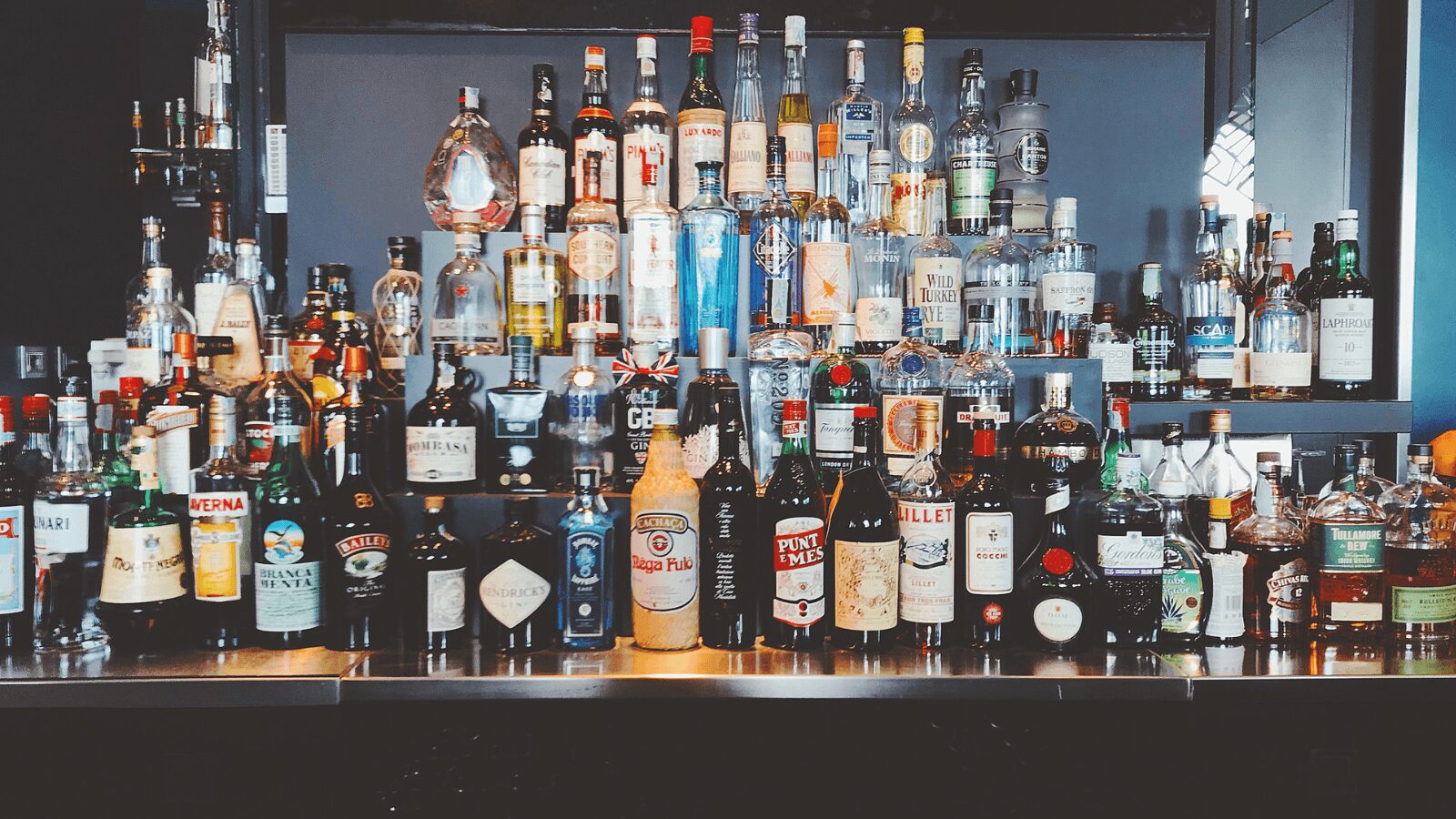 高額買取になりやすいお酒とは？買取額が決まるポイントや高く売るためのコツも解説