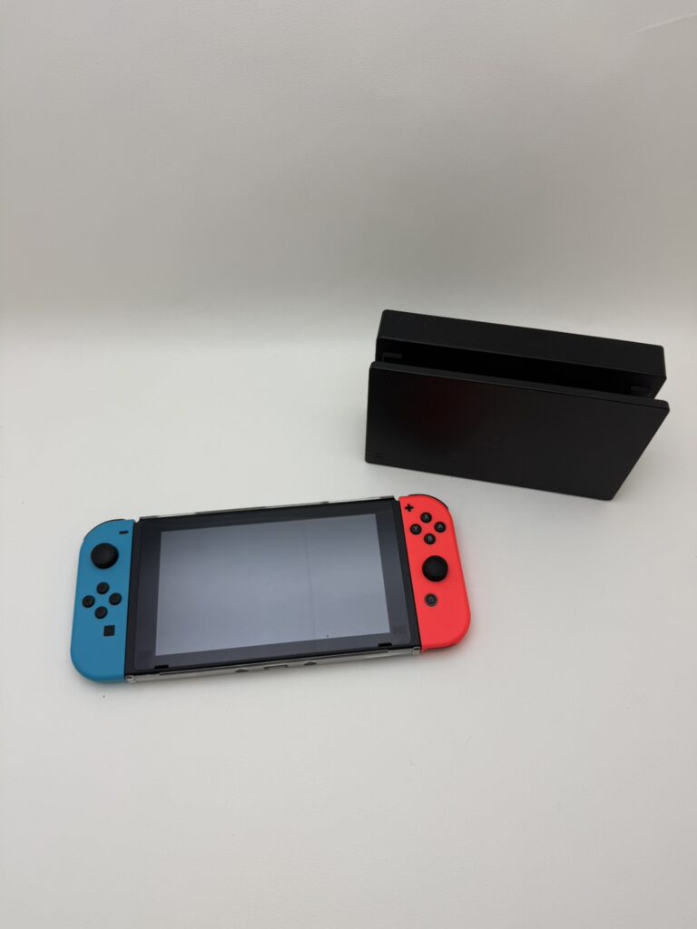 任天堂 Nintendo Switch HAC-001(-01)