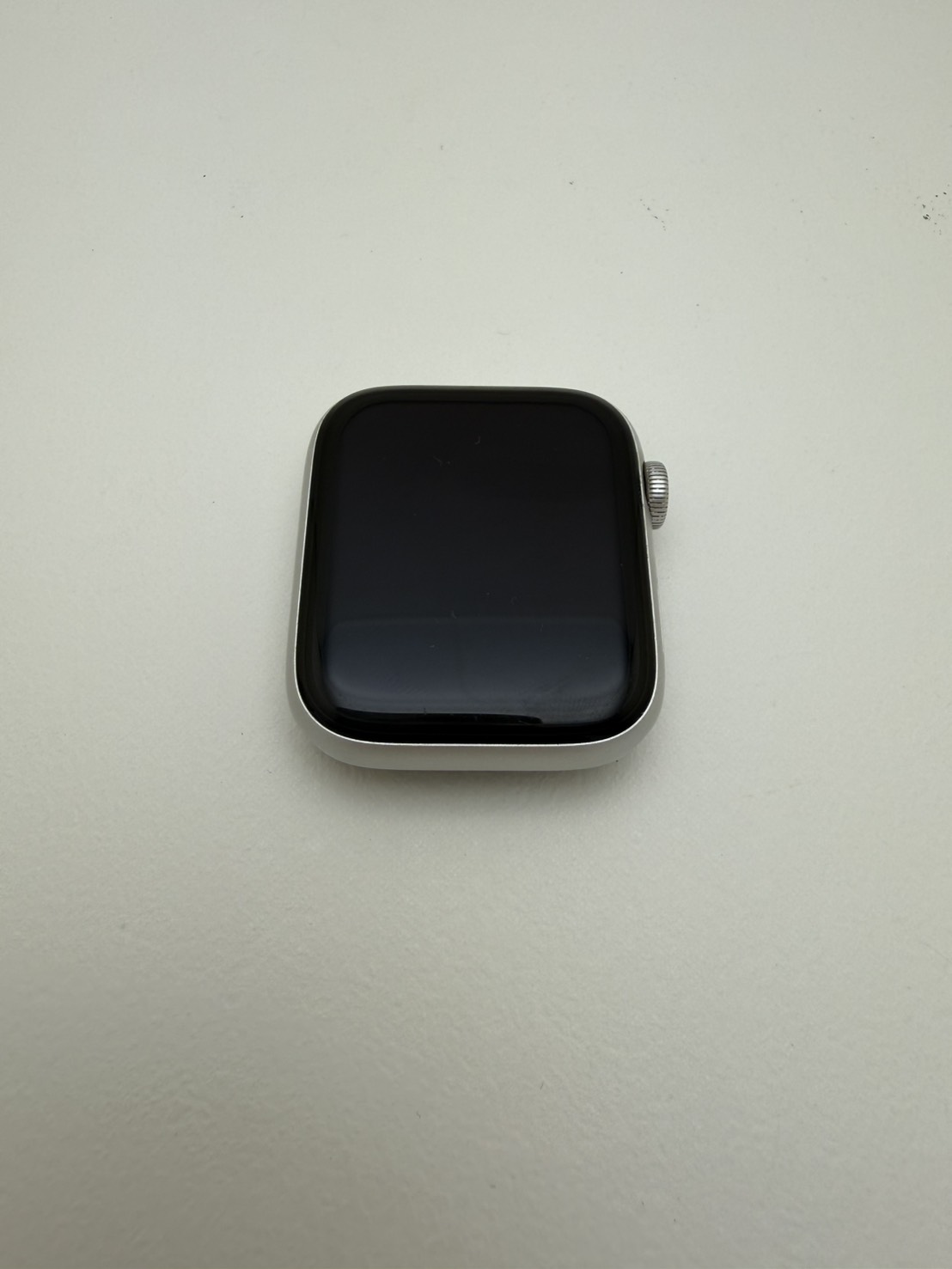 Apple watch SE 初代 ※バンド無し