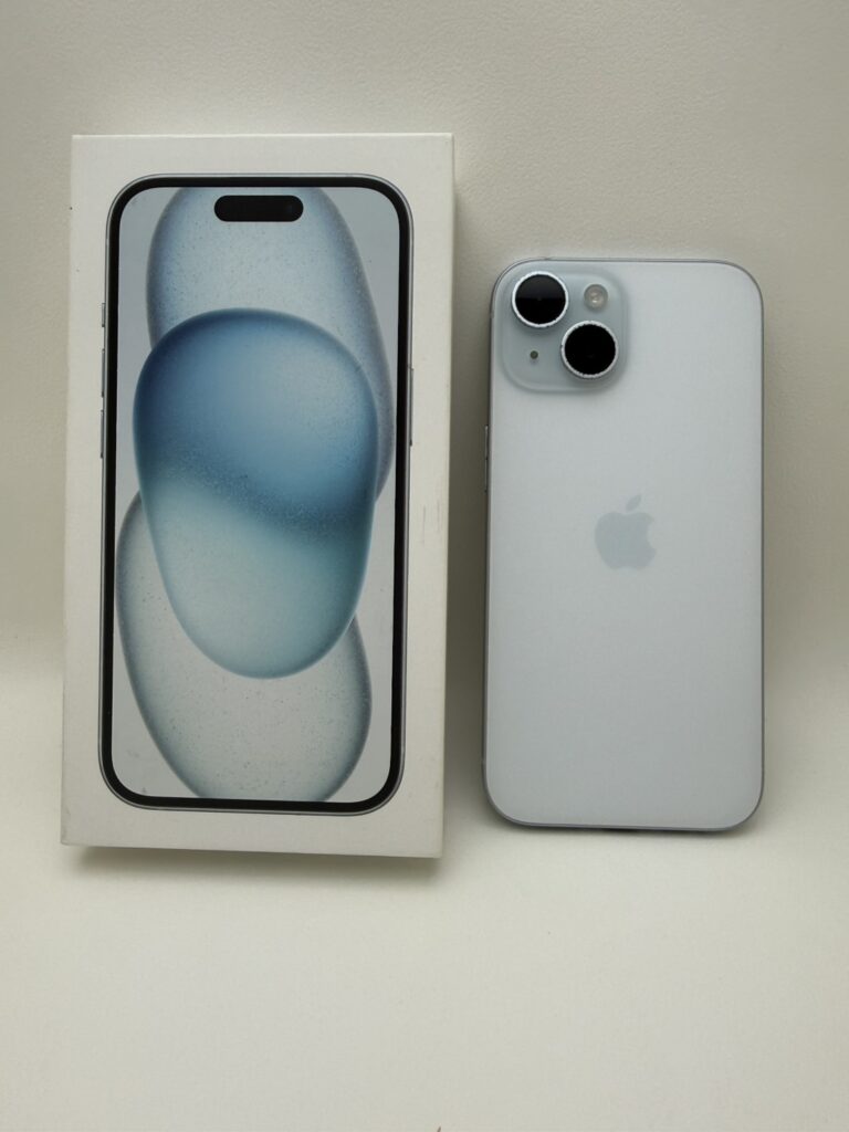Apple iPhone15 256GB MTMR3J/A