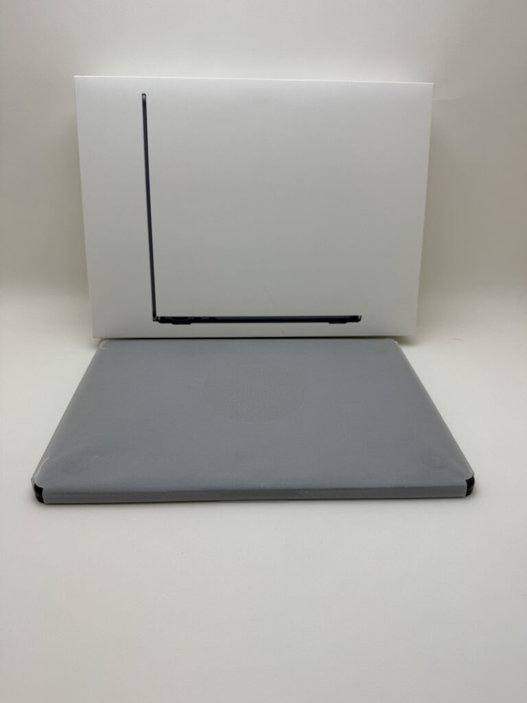 Apple MacBook Air M2 A2681 MLXW3J/A