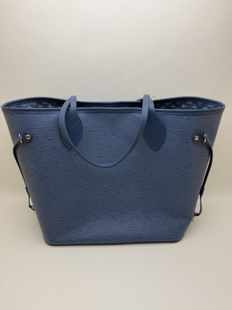 ルイヴィトン LOUIS VUITTON エピ ネヴァーフル M14856