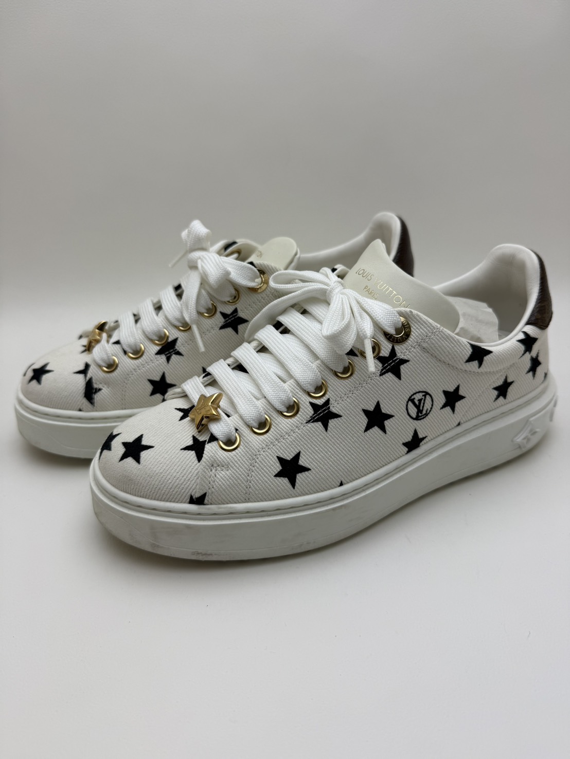 LV ﾀｲﾑｱｳﾄﾗｲﾝ ｽﾆｰｶｰ FD0252 #36